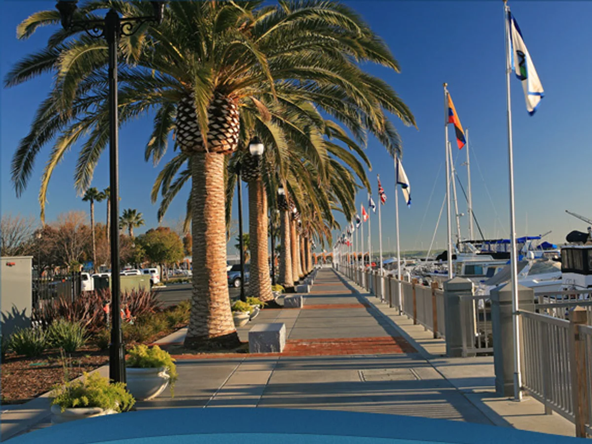 Pittsburg waterfront boardwalk