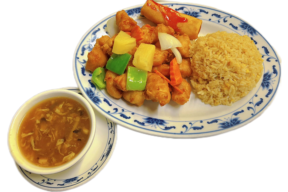Wah Sing Chinese Restaurant dining room and food service image in Pittsburg